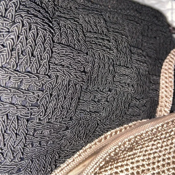 The Sak/woven small purse bundle - Picture 7 of 7